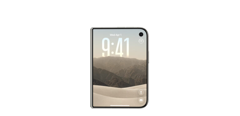 Appleが発表した折りたたみ型iPhone「iPhone Duo」。出典：Apple